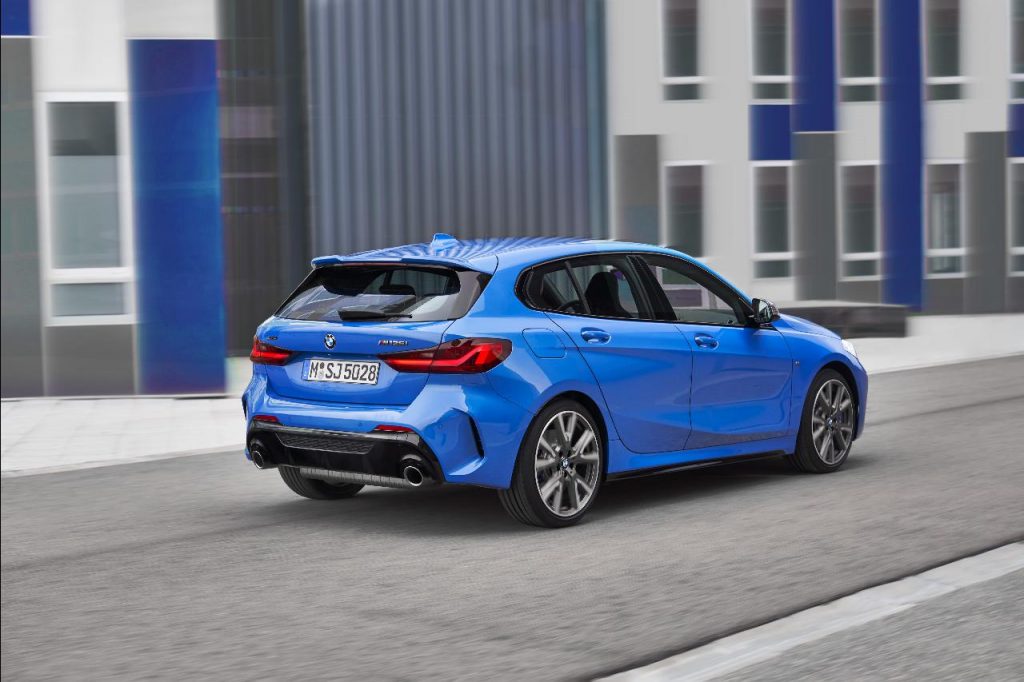 BMW apresenta o primeiro Série 1 de tração dianteira