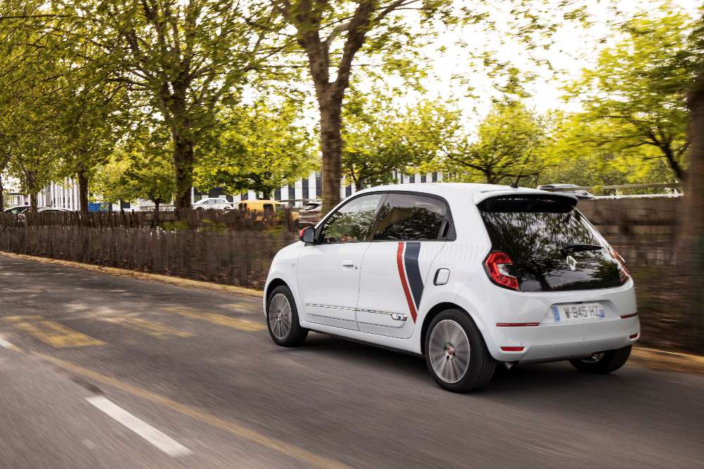 Renault Twingo moderniza-se para enfrentar as cidades