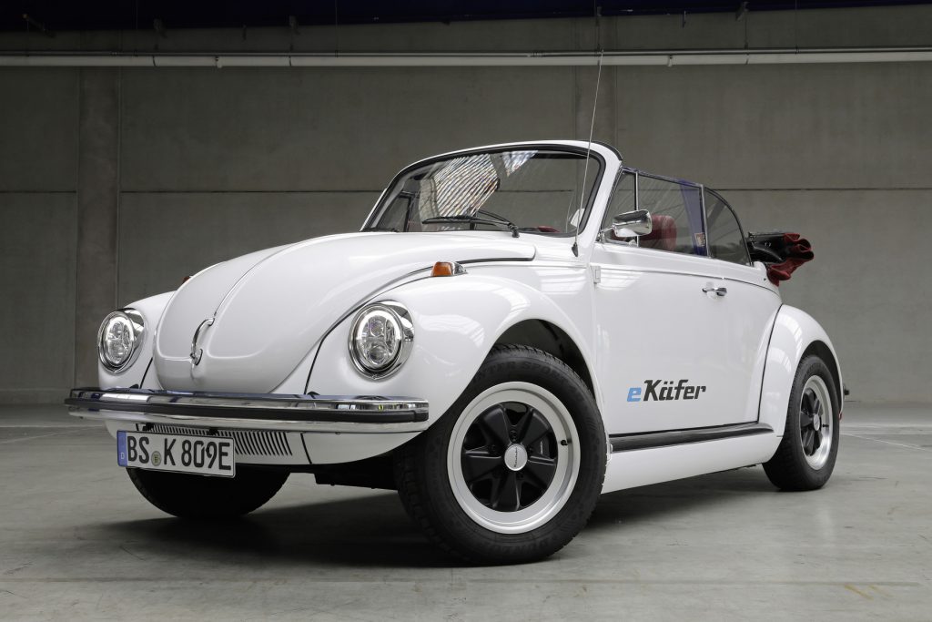 Volkswagen Beetle alterado recebe motor elétrico do e-Up!