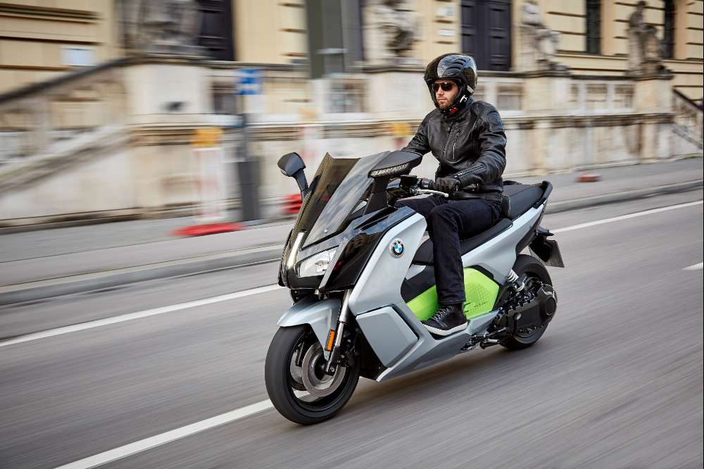 Cinco marcas que já têm uma moto elétrica à venda