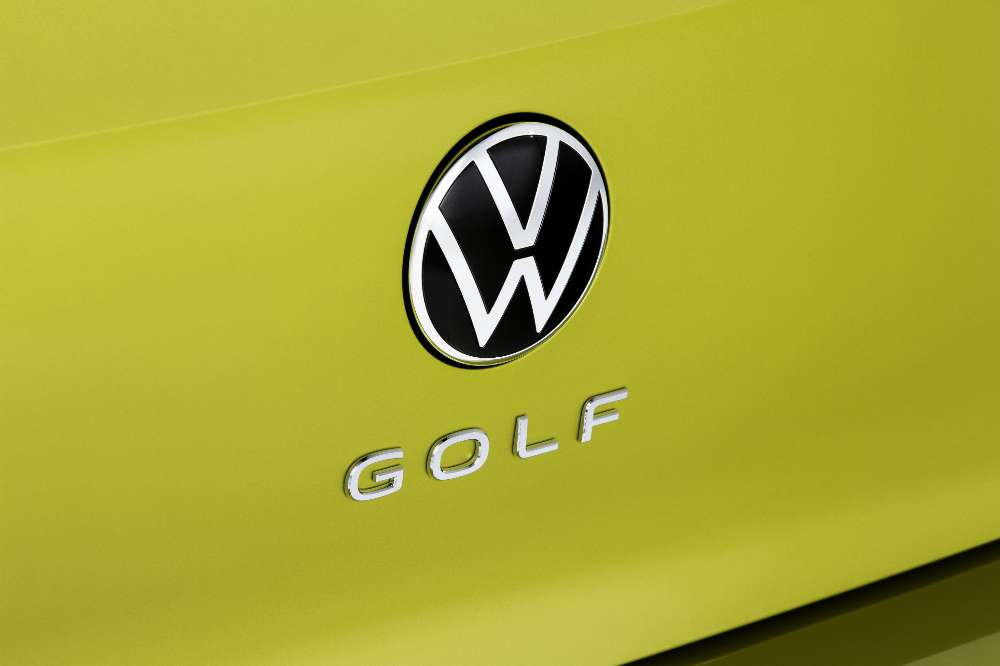 Novo Volkswange Golf está mais digital e aposta em versões híbridas