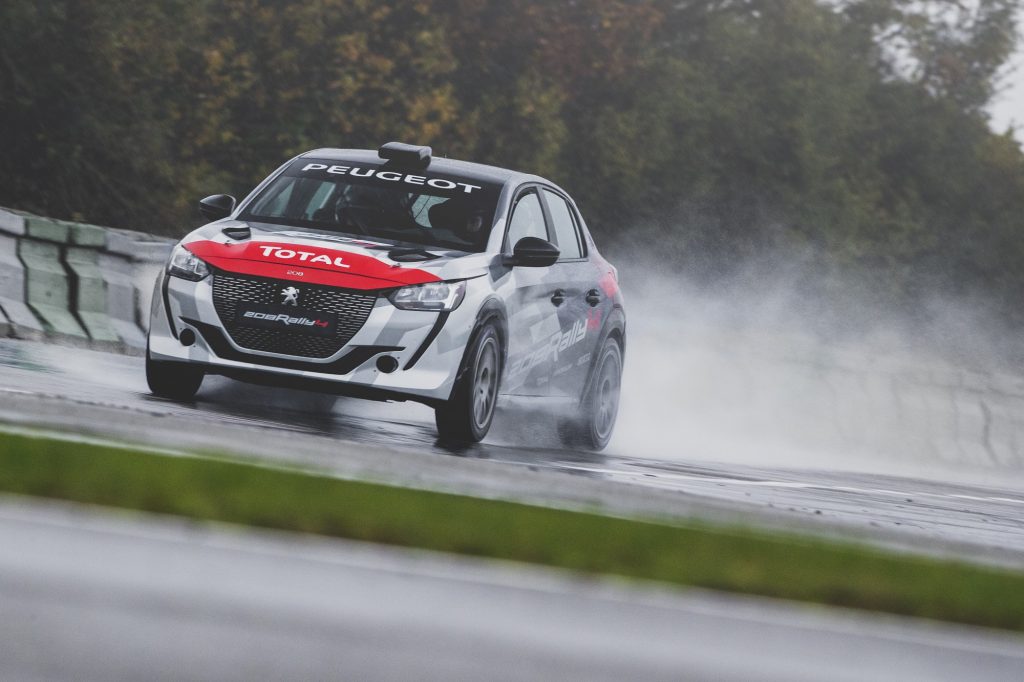 Peugeot 208 Rally 4 é a nova arma da marca para os ralis de 2020
