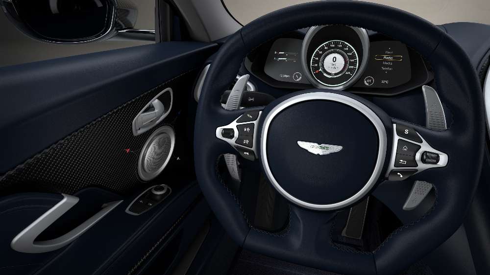 Aston Martin DBS Superleggera ganha versão especial de levar aos céus