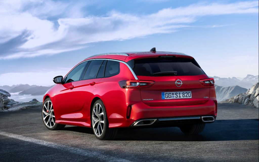 Opel atualiza Insignia GSi com um novo motor