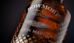 Bowmore lança uísque especial inspirado no design da Aston Martin