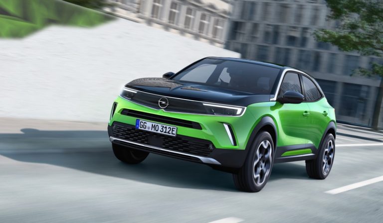 Opel desenvolve novas cores para o Astra e Mokka